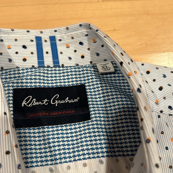 Robert Graham Tailored Fit Short Sleeve Button Down Shirt - Picture 3 of 10